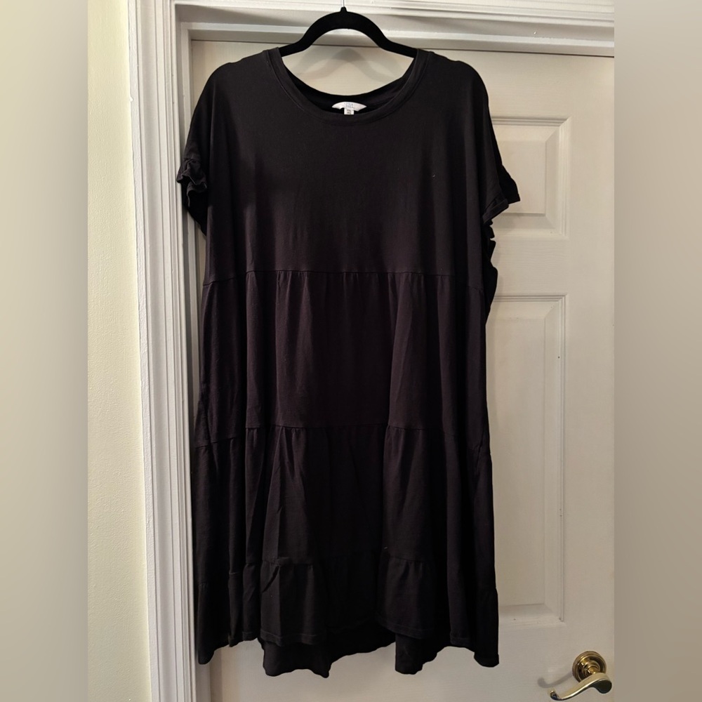 Black casual dress